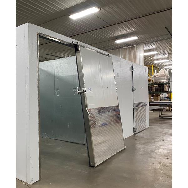 10'6" x 26'2" x 10'H KPS Walkin Cooler (275 Sq. Ft.) Barr Commercial Refrigeration