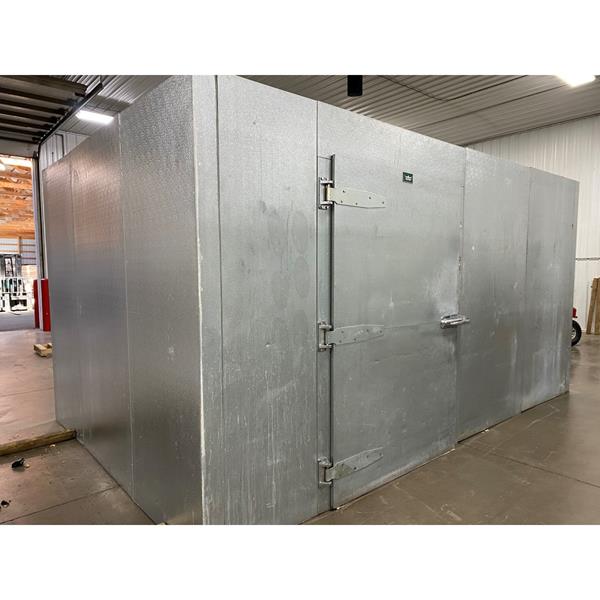 10&#39; x 16&#39; x 8&#39;H Crown-Tonka Walk-in Cooler