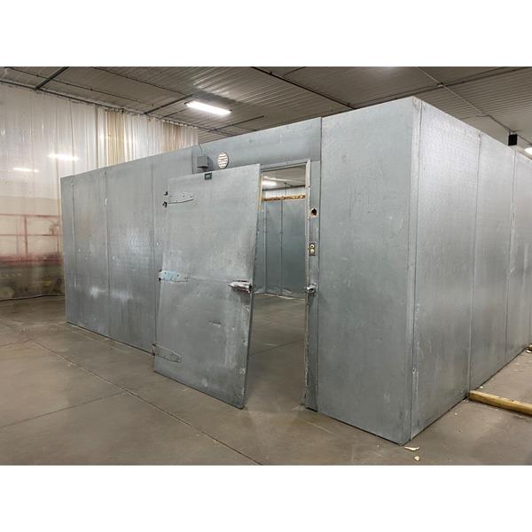 16&#39; x 20&#39; x 8&#39;5&quot;H Crown-Tonka Walk-in Cooler