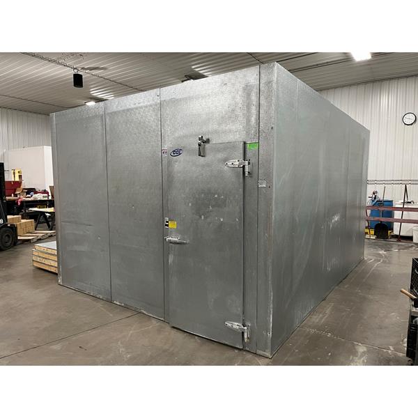 12&#39; x 15&#39;5&quot; x 8&#39;8&quot;H CCI Walk-in Cooler or Freezer