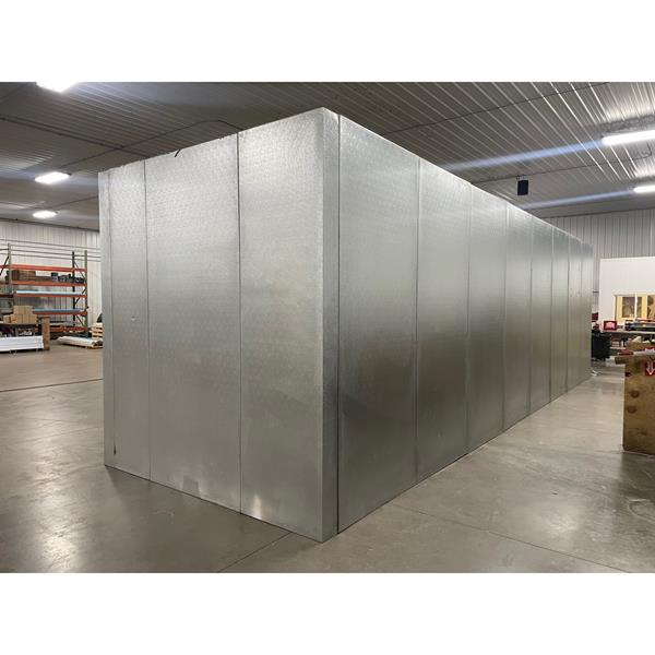 26'4" x 32' x 10'H Walkin Cooler or Freezer (one corner angled) (694