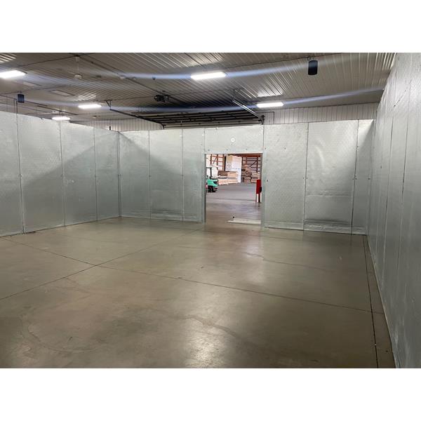 26'4" x 32' x 10'H Walkin Cooler or Freezer (one corner angled) (694