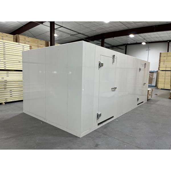 New 10' x 20' x 8'2" H CoolerFreezer Combo with Floor (200 Sq. Ft
