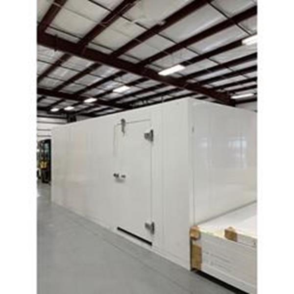 New 10&#39; x 28&#39; x 8&#39;2&quot;H Walk-in Freezer with Floor