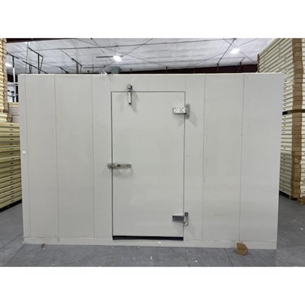 11&#39;6&quot; x 32&#39;7&quot; x 8&#39;H Walk-in freezer with Floor 