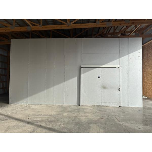 28&#39;10&quot; x 44&#39;11&quot; x 15&#39;H Walk-in Cooler