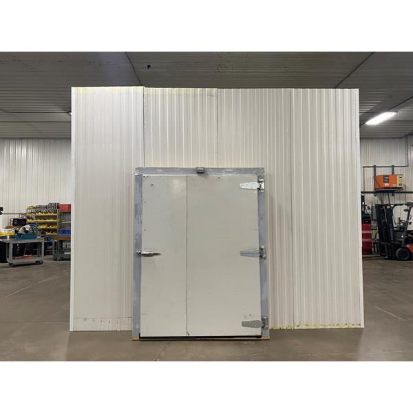 13&#39; x 13&#39;10&quot; x 12&#39;H walk in cooler or freezer package