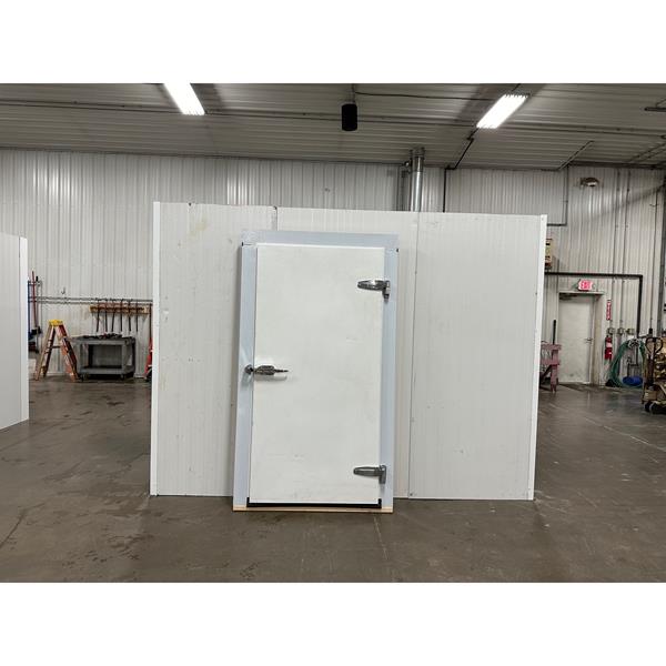 7&#39; x 10&#39;3&quot; x 8&#39;4&quot;H Walk-in Cooler
