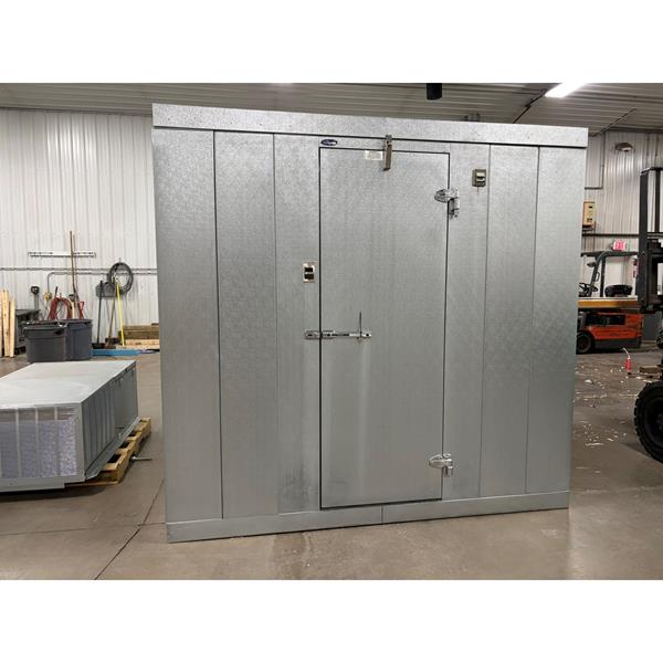 8' x 10' x 7'8"H (9'5"H with unit) Norlake Walk-in Freezer with Floor